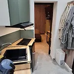 Apartment In Paris With Jaccuzzi